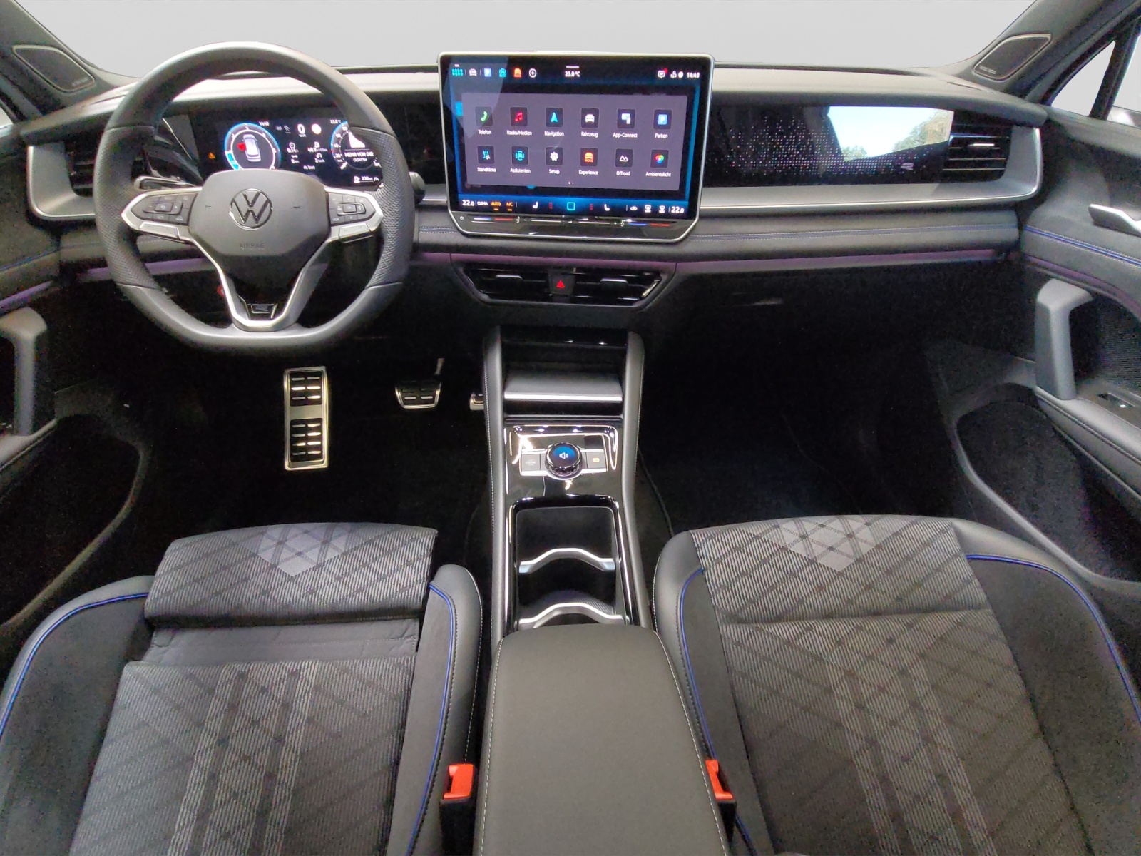 Tayron TDI DSG 4Motion R-Line 7-Si. Standh.DCCpro Kamera HeadUp