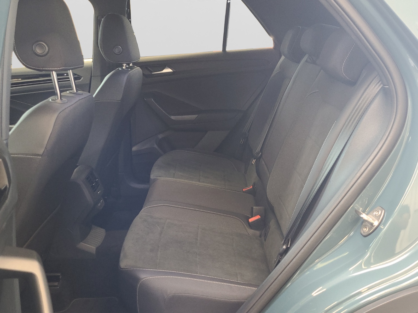 T-Roc TDI DSG R-Line IQ-Light ACC Navi Kamera AHK