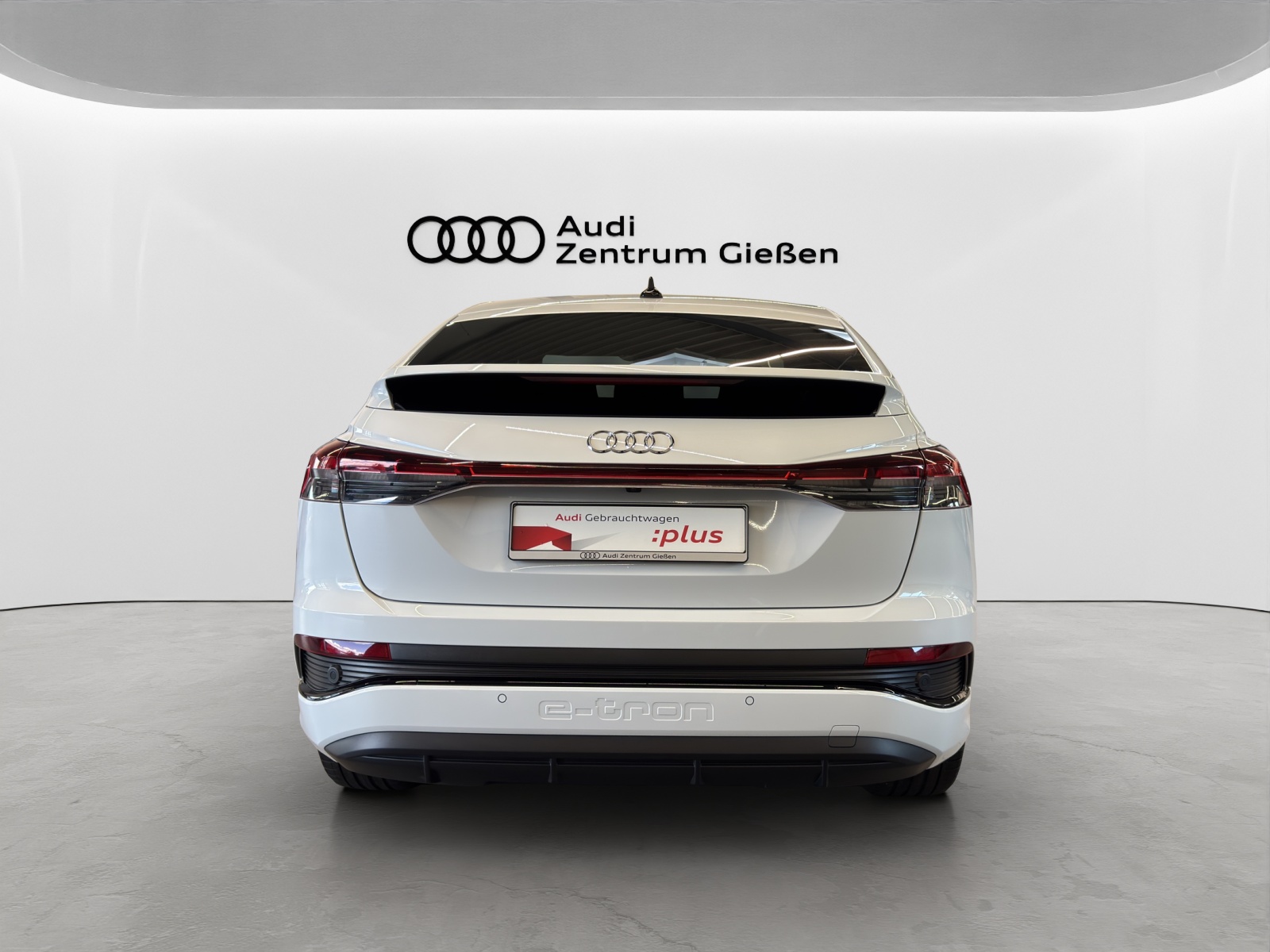 Q4 e-tron Sportback 40 S line Black AHK Matrix-LED Navi 