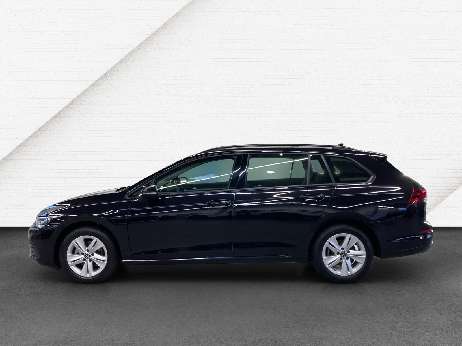 Golf 8 Variant eTSI DSG Life Navi AHK TravelAssist