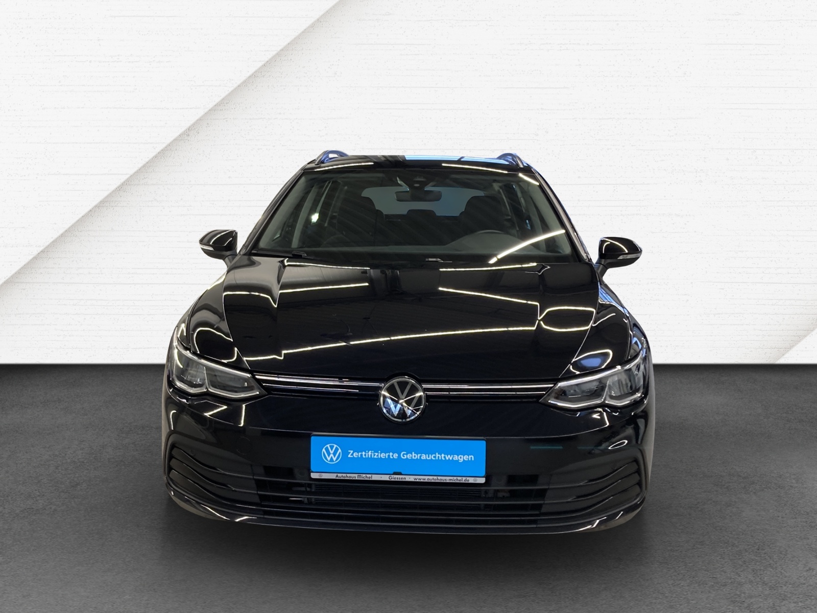 Golf 8 Variant eTSI DSG Life Navi AHK TravelAssist