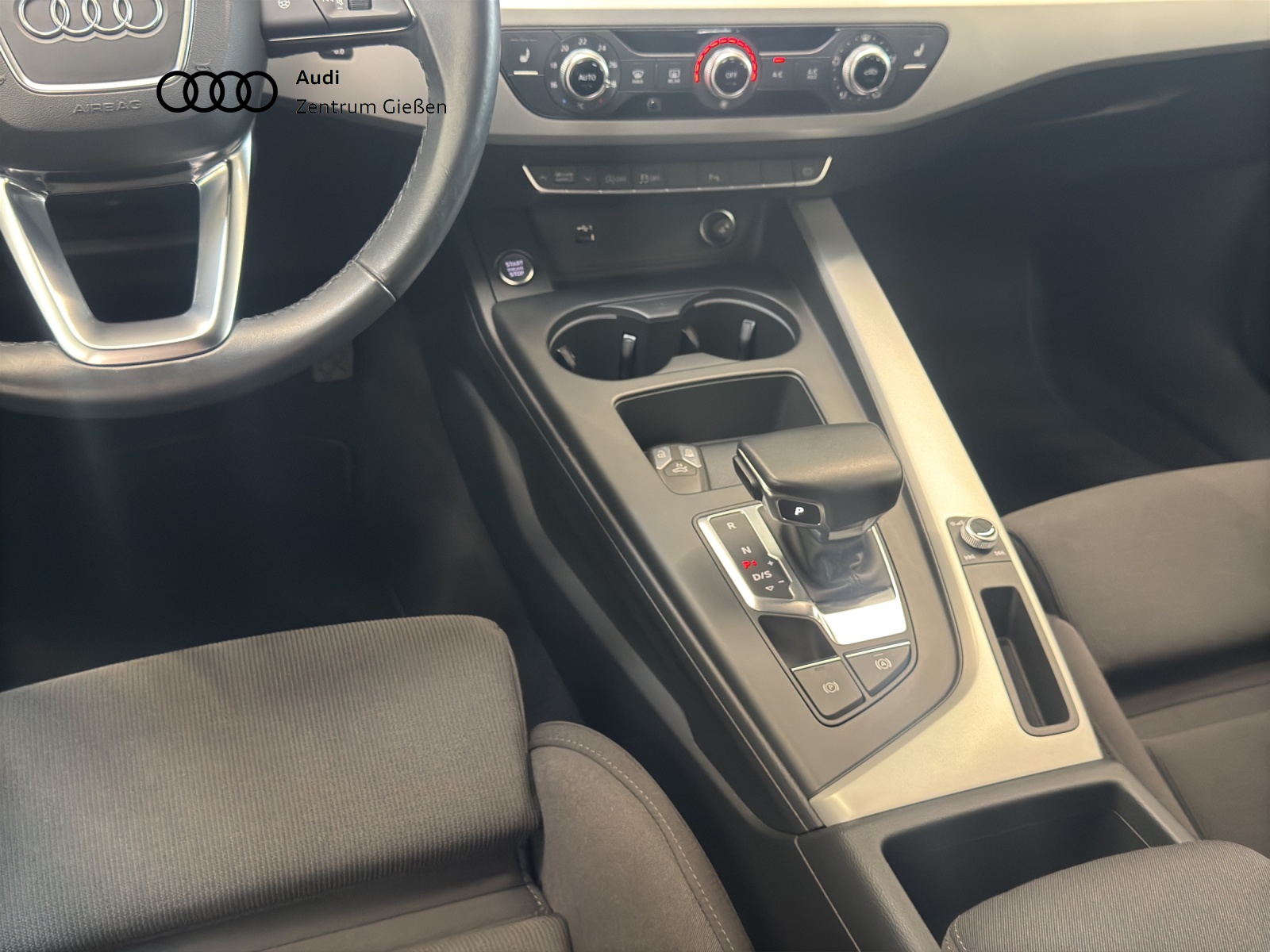 A4 Avant 40 TDI S-tronic S line Black Navi Kamera LED