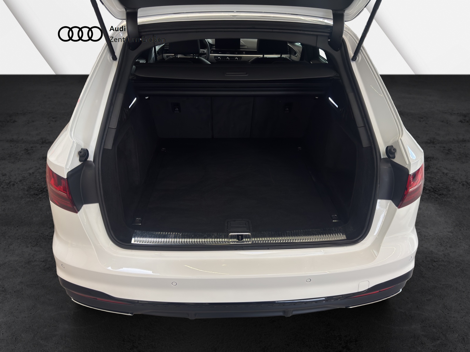 A4 Avant 40 TDI S-tronic S line Black Navi Kamera LED