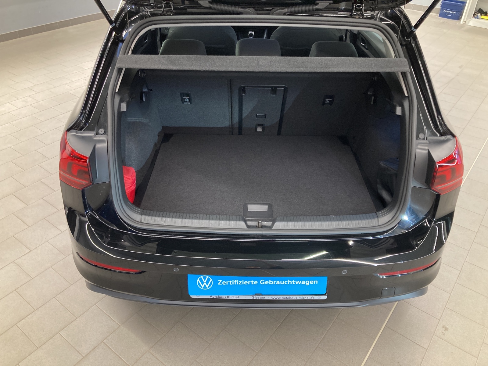 Golf 8 1.5 TSI Life LED Navi TravelAssist