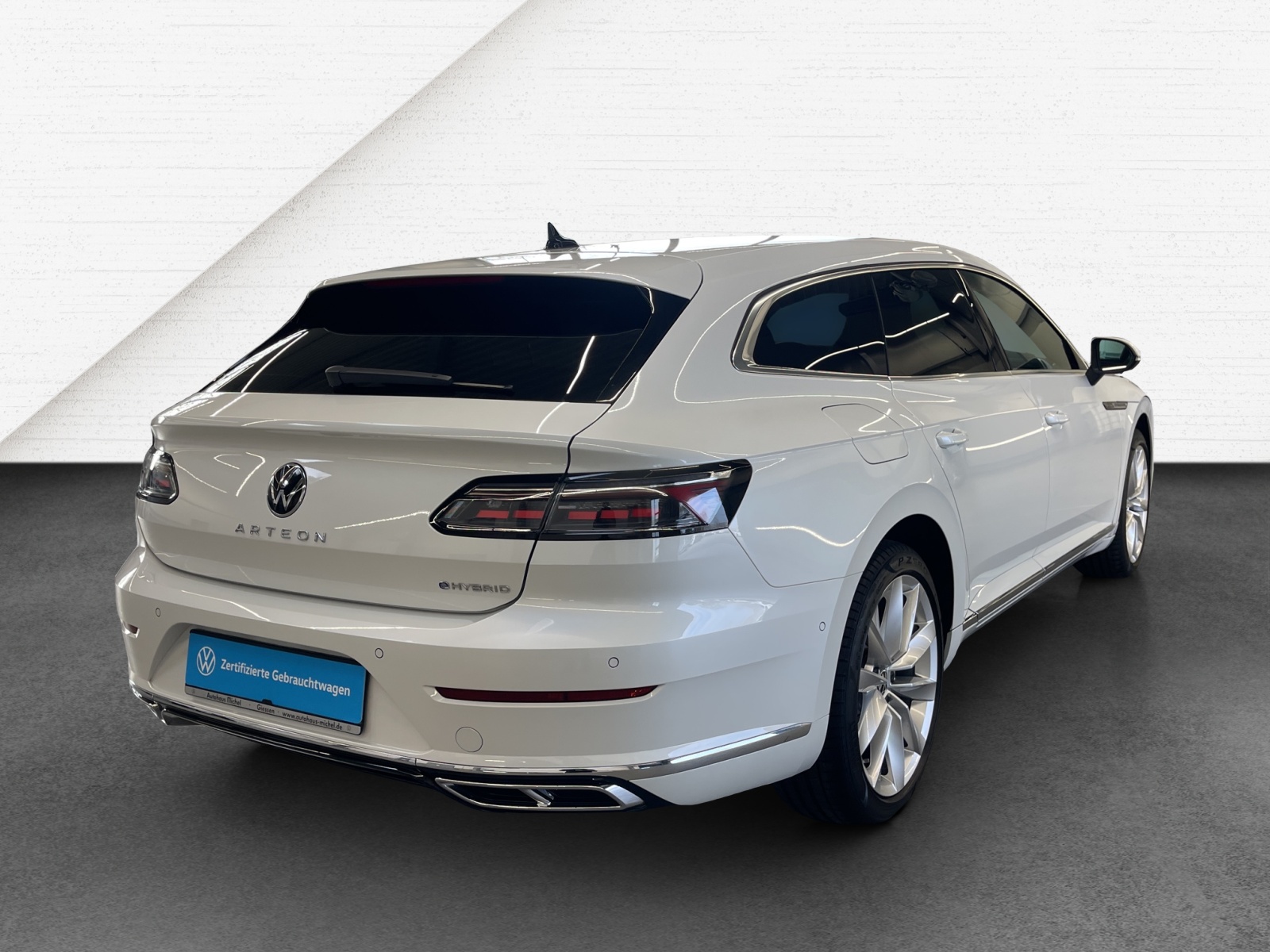 Arteon Shooting Brake Plugin-Hybrid DSG R-Line IQ-Light Leder Panodach DCC Standheizung