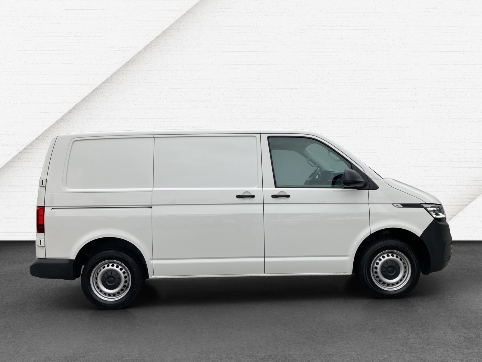 T6 Transporter 6.1 Kasten 2.0 TDI GRA LED Navi PDC KLIMA Wasserzusatzheizung