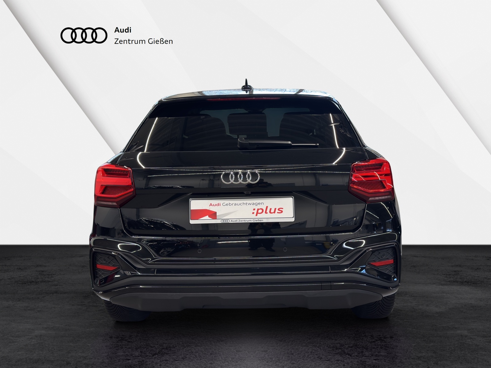 Q2 30 TFSI S line Black AHK Matrix-LED Navi Kamera