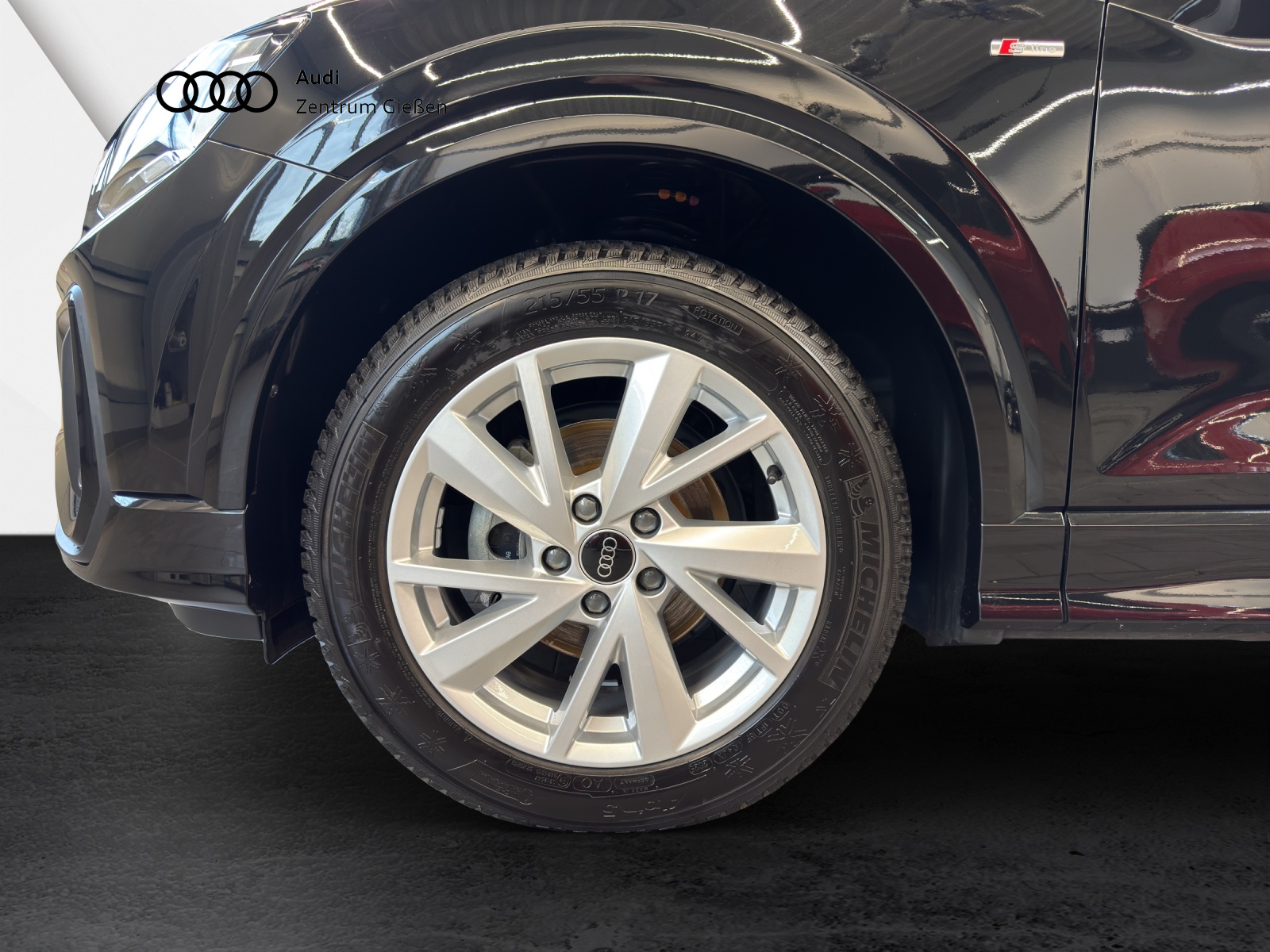 Q2 30 TFSI S line Black AHK Matrix-LED Navi Kamera