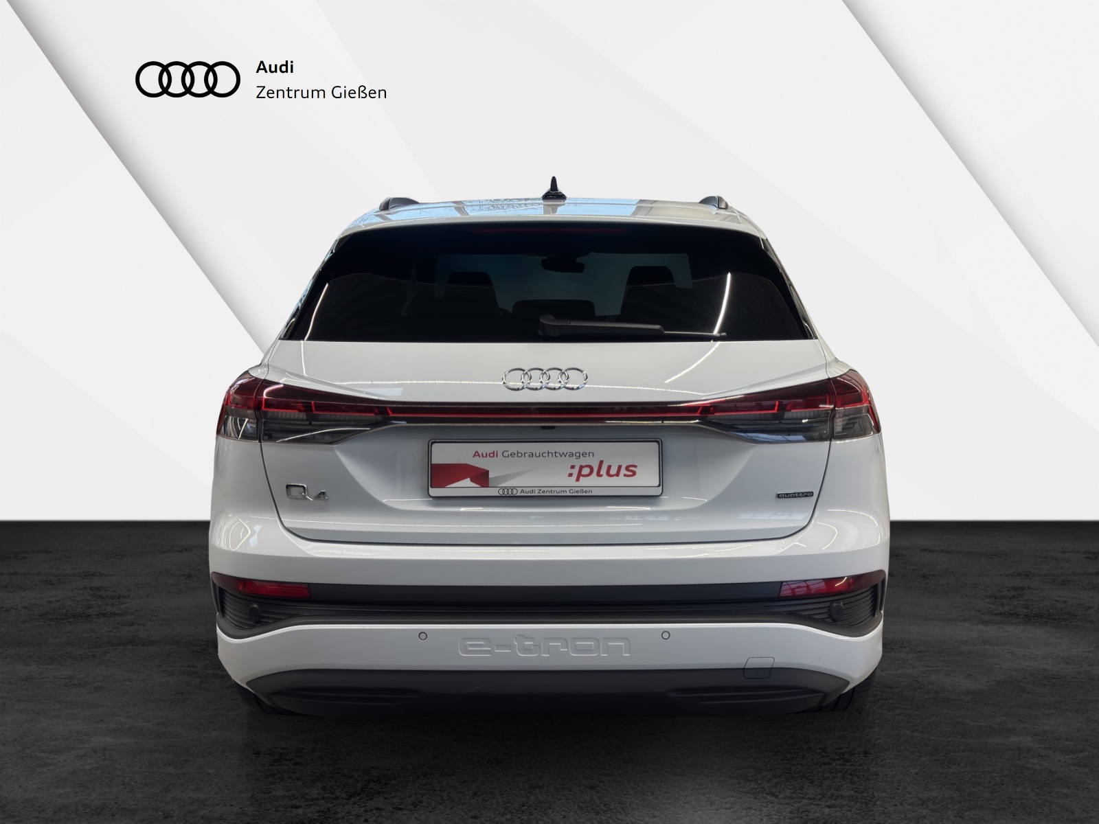 Q4 e-tron 50 quattro Black AHK Pano Matrix-LED Navi