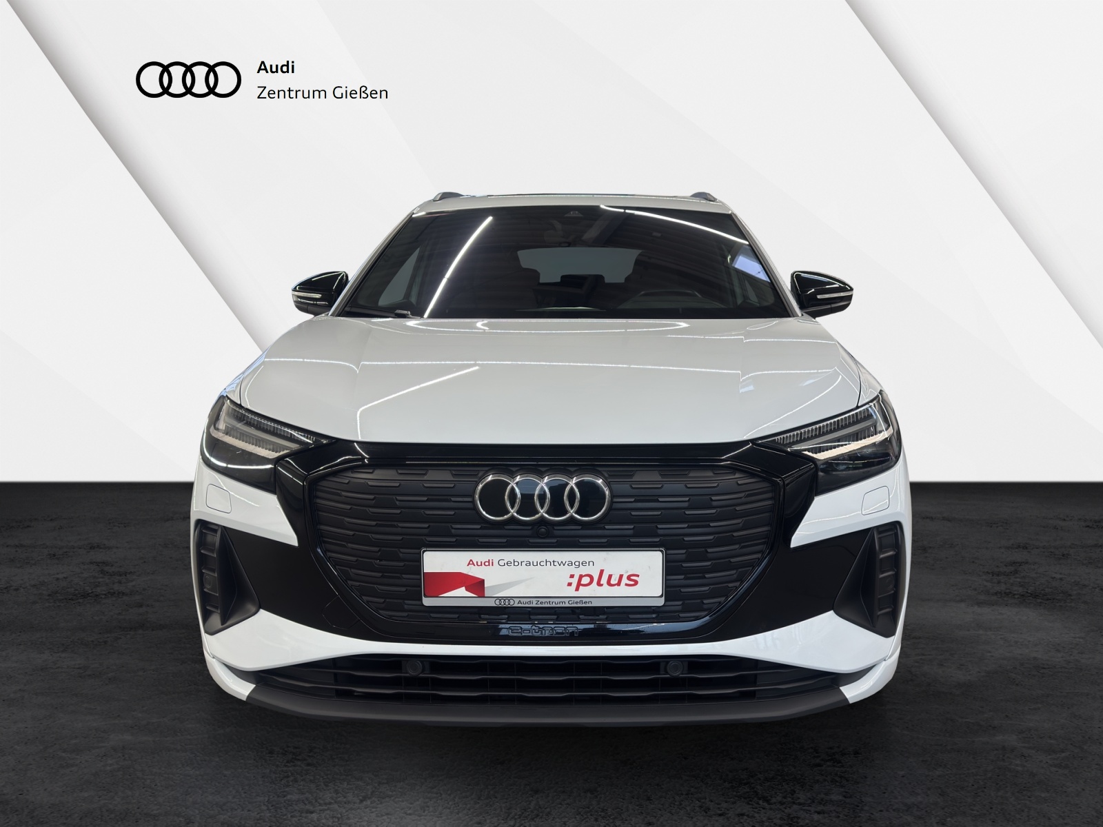 Q4 e-tron 50 quattro Black AHK Pano Matrix-LED Navi