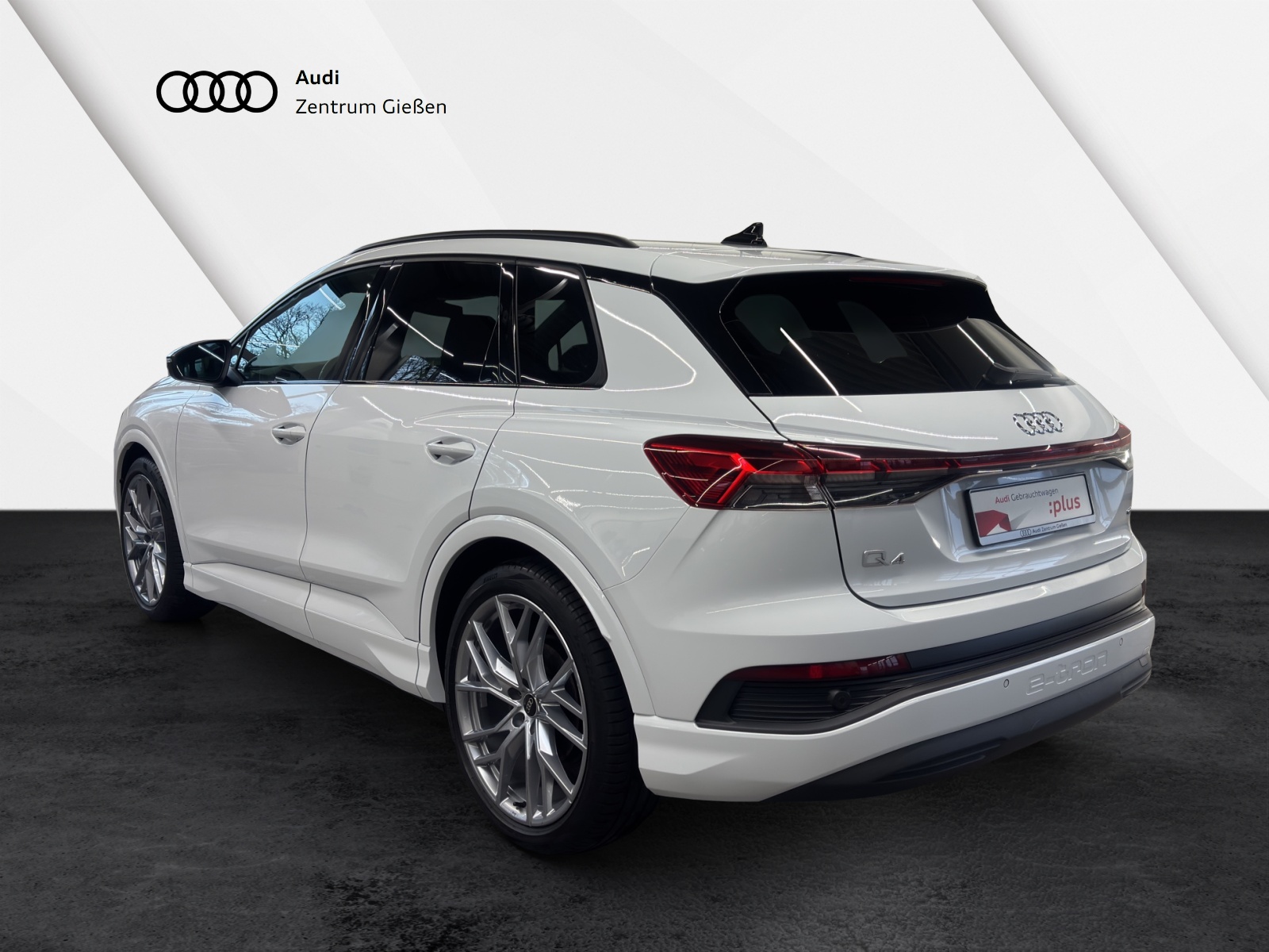 Q4 e-tron 50 quattro Black AHK Pano Matrix-LED Navi