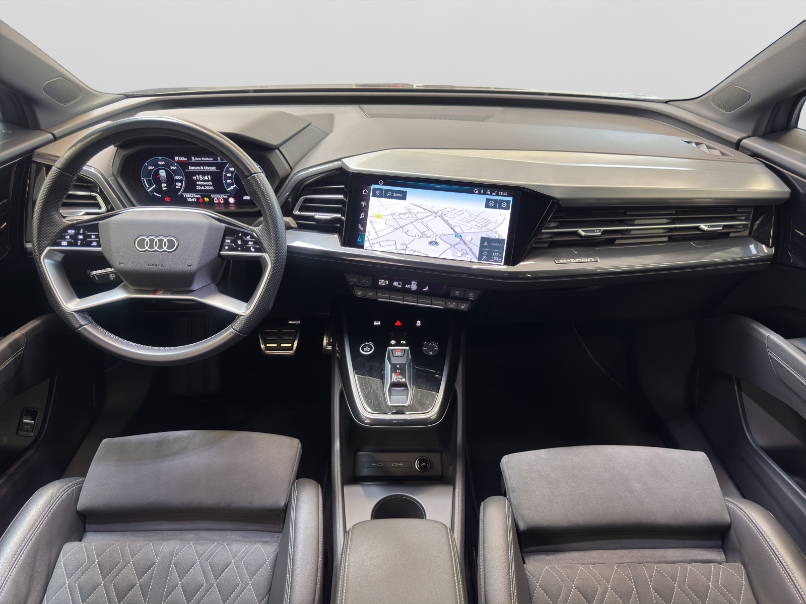 Q4 e-tron 40 Sportback S line Assistenzpakete