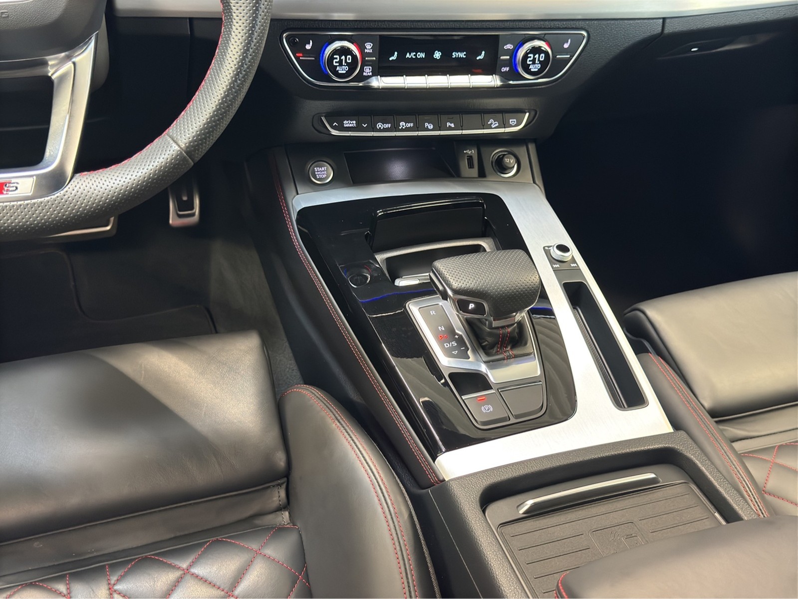 Q5 40 TDI quattro S line Black AHK B&O HuD 360°Kamera