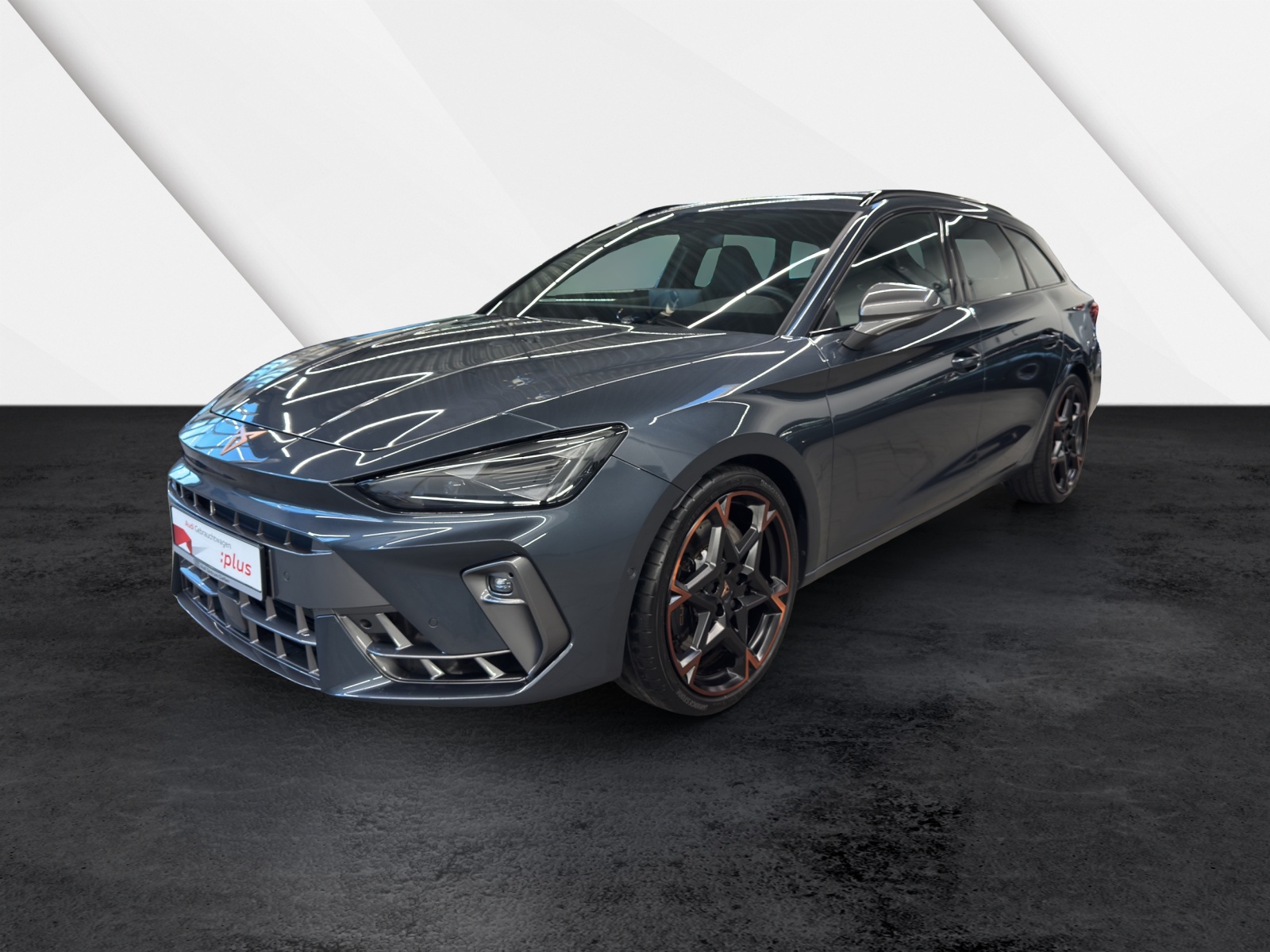 Leon Sportstourer 2.0 TSI DSG 4Drive VZ Navi LED ACC DCC