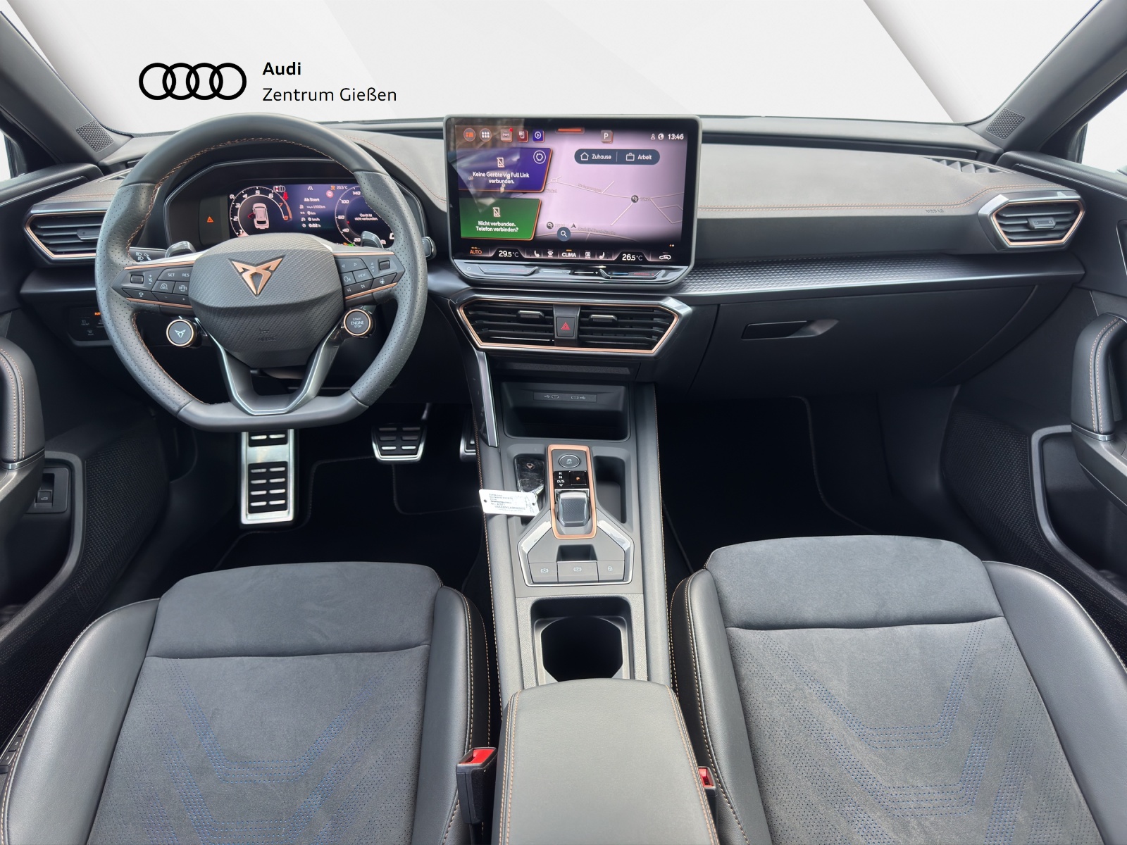 Leon Sportstourer 2.0 TSI DSG 4Drive VZ Navi LED ACC DCC