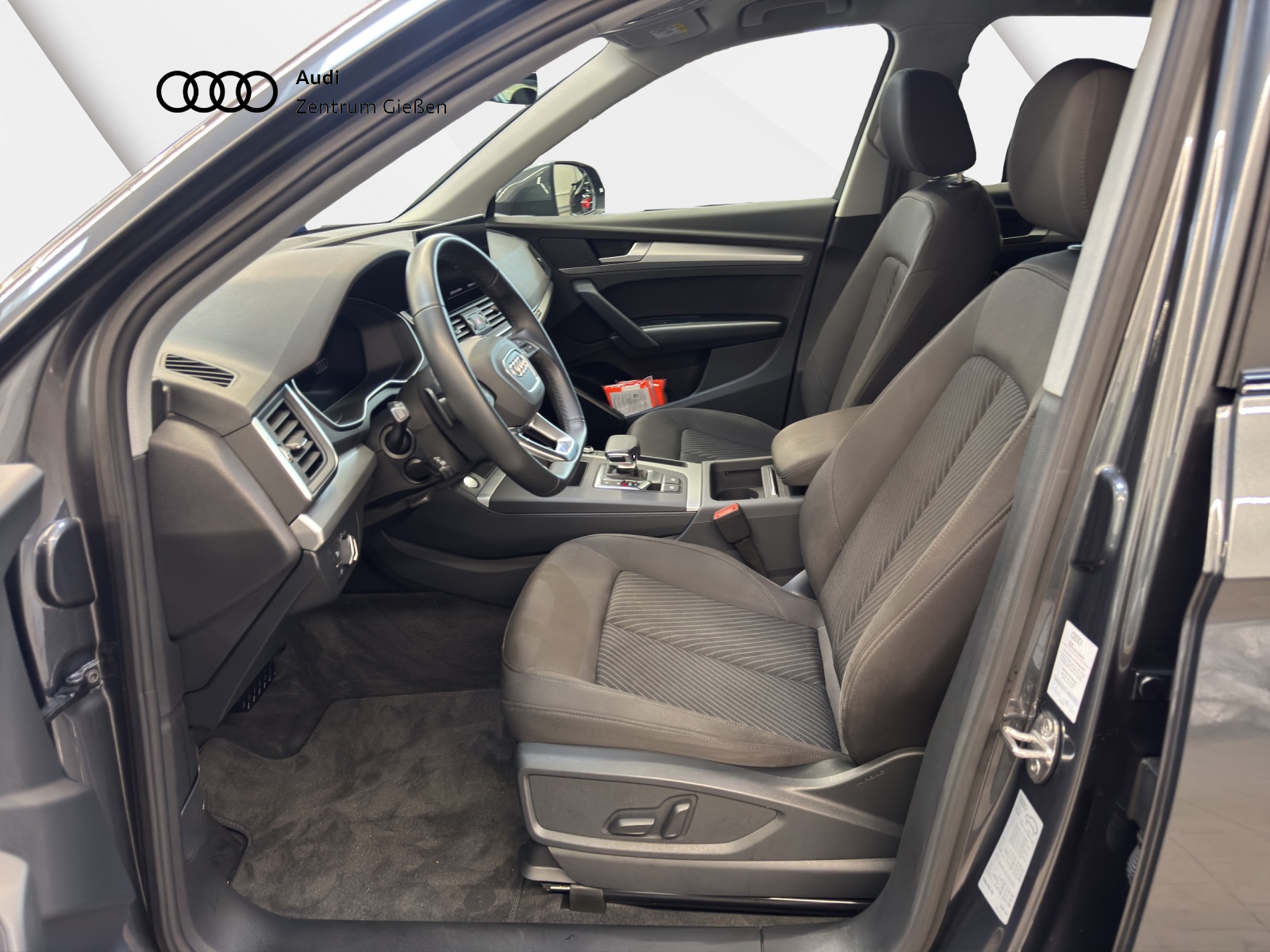 Q5 40 TDI quattro S line Black AHK Matrix Standheizung