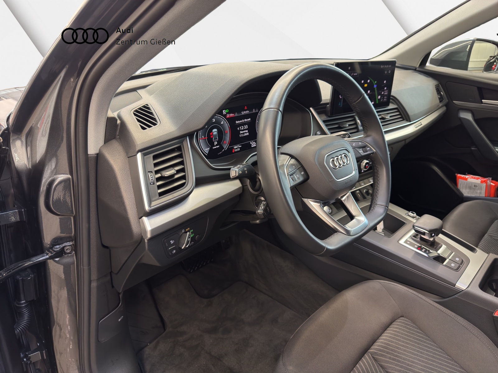 Q5 40 TDI quattro S line Black AHK Matrix Standheizung