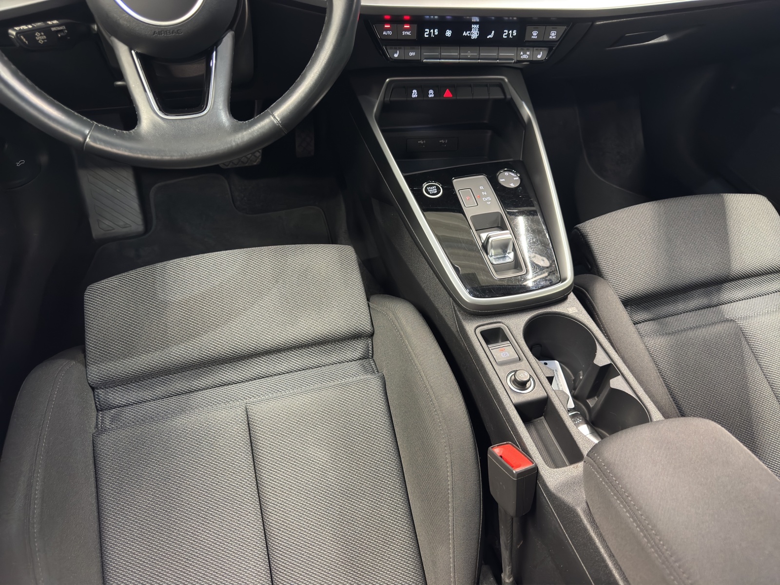 A3 Limousine 35 TFSI S line Black LED smartphone interface