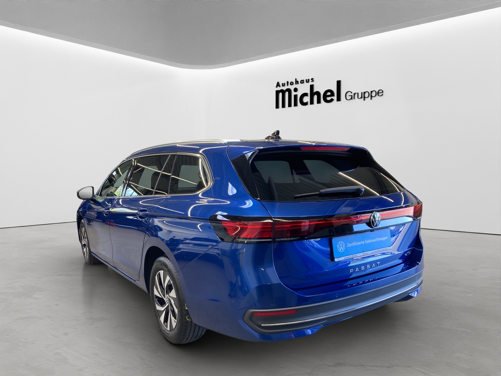 Passat Variant eTSI DSG Business LED Navi AHK ErgoActive Kamera
