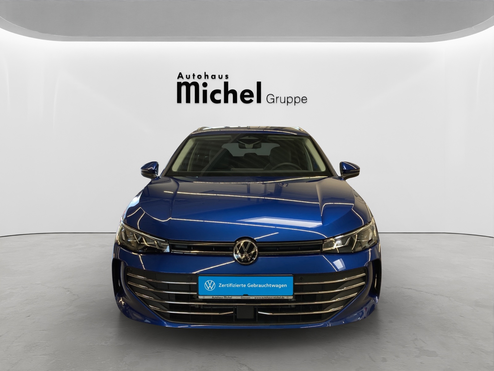 Passat Variant eTSI DSG Business LED Navi AHK ErgoActive Kamera