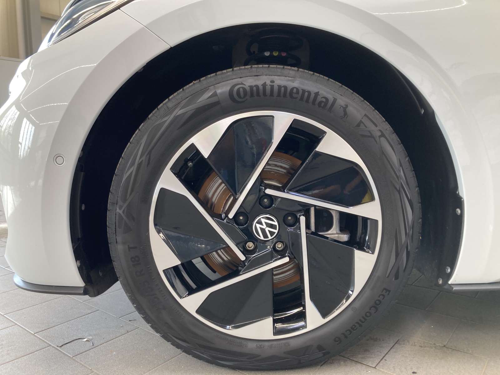 ID.3 Pro 150 kW/58 kWh IQ-Light Panodach DCC ErgoActive