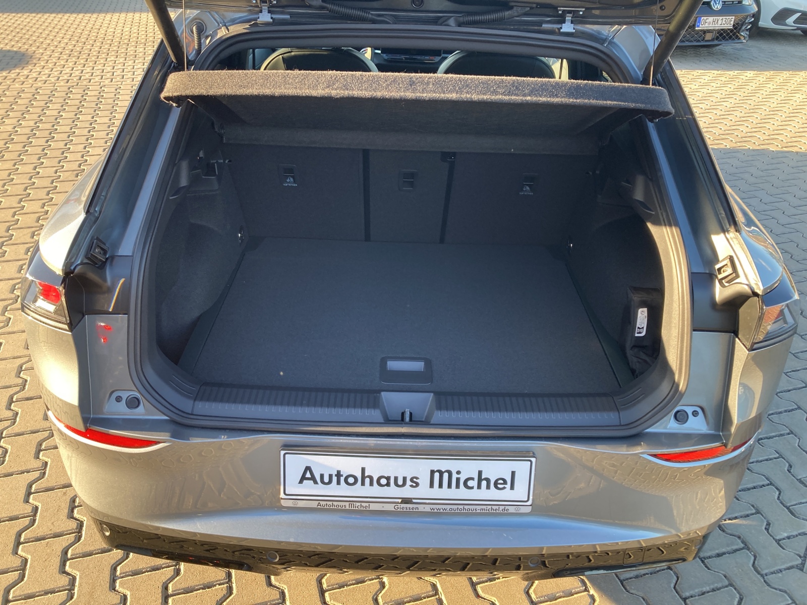 T-Roc 1.5 eTSI DSG R-Line 