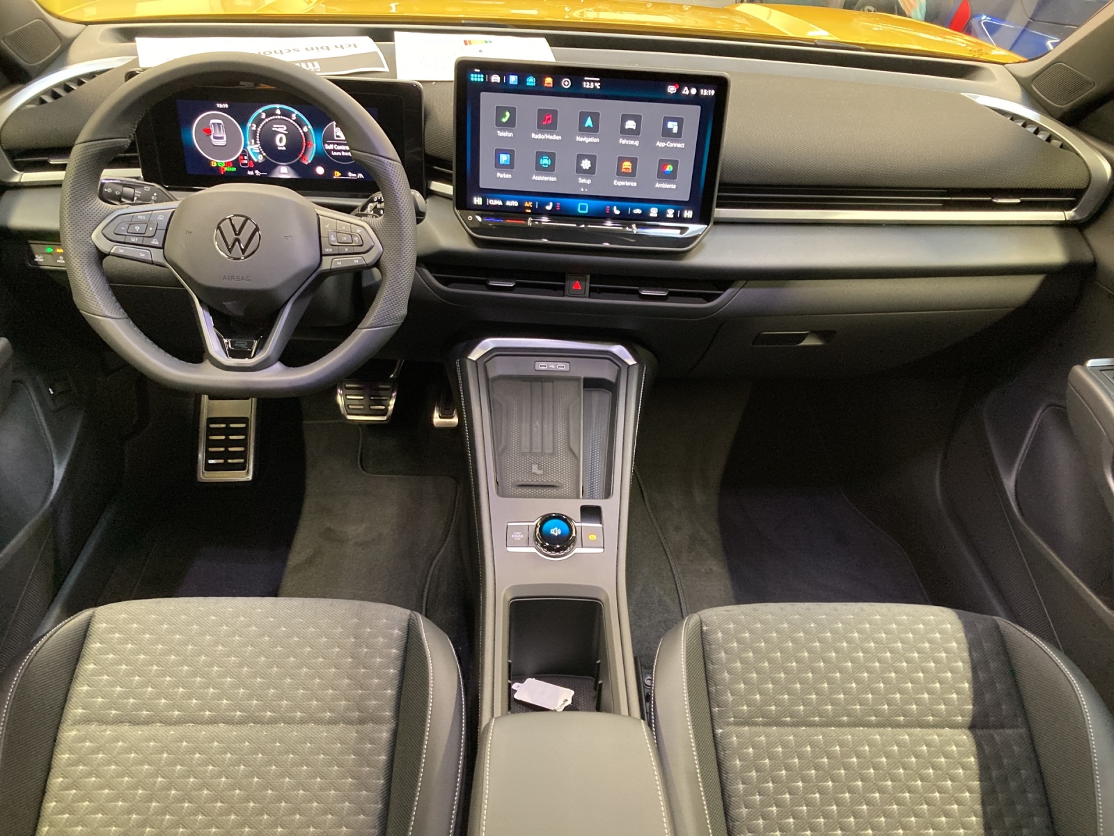 T-Roc 1.5 eTSI DSG R-Line 