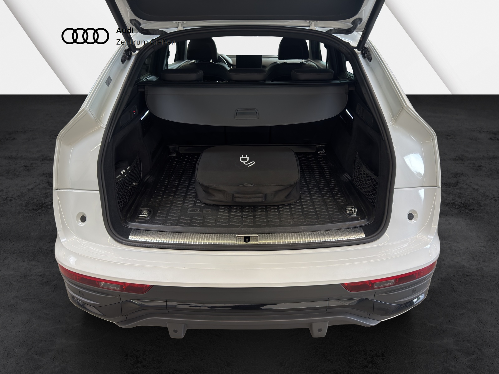 Q5 Sportback 50 TFSI e quattro edition one black
