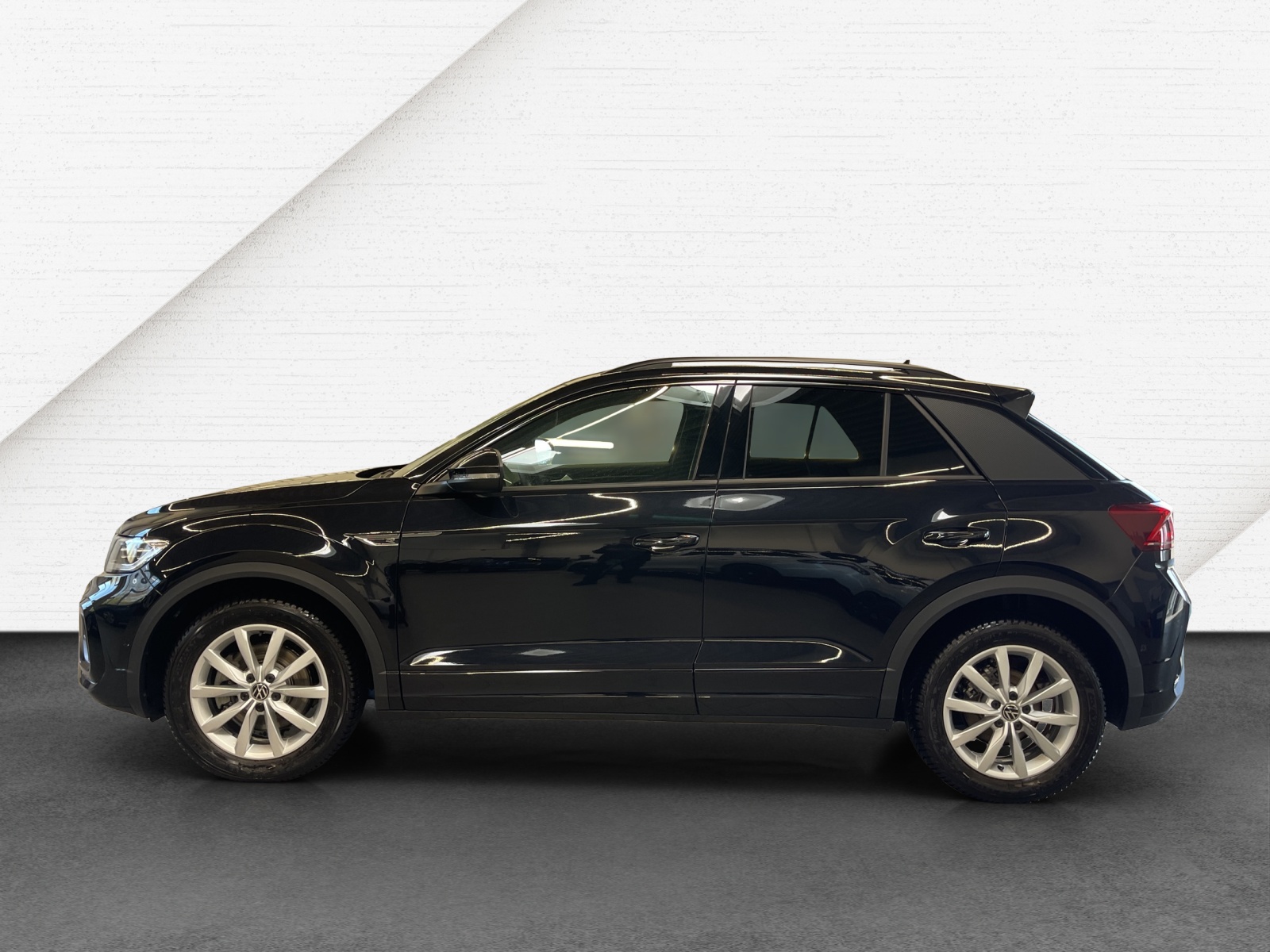 T-Roc 1.5 TSI DSG R-Line IQ-Light Panodach Navi TravelAssist