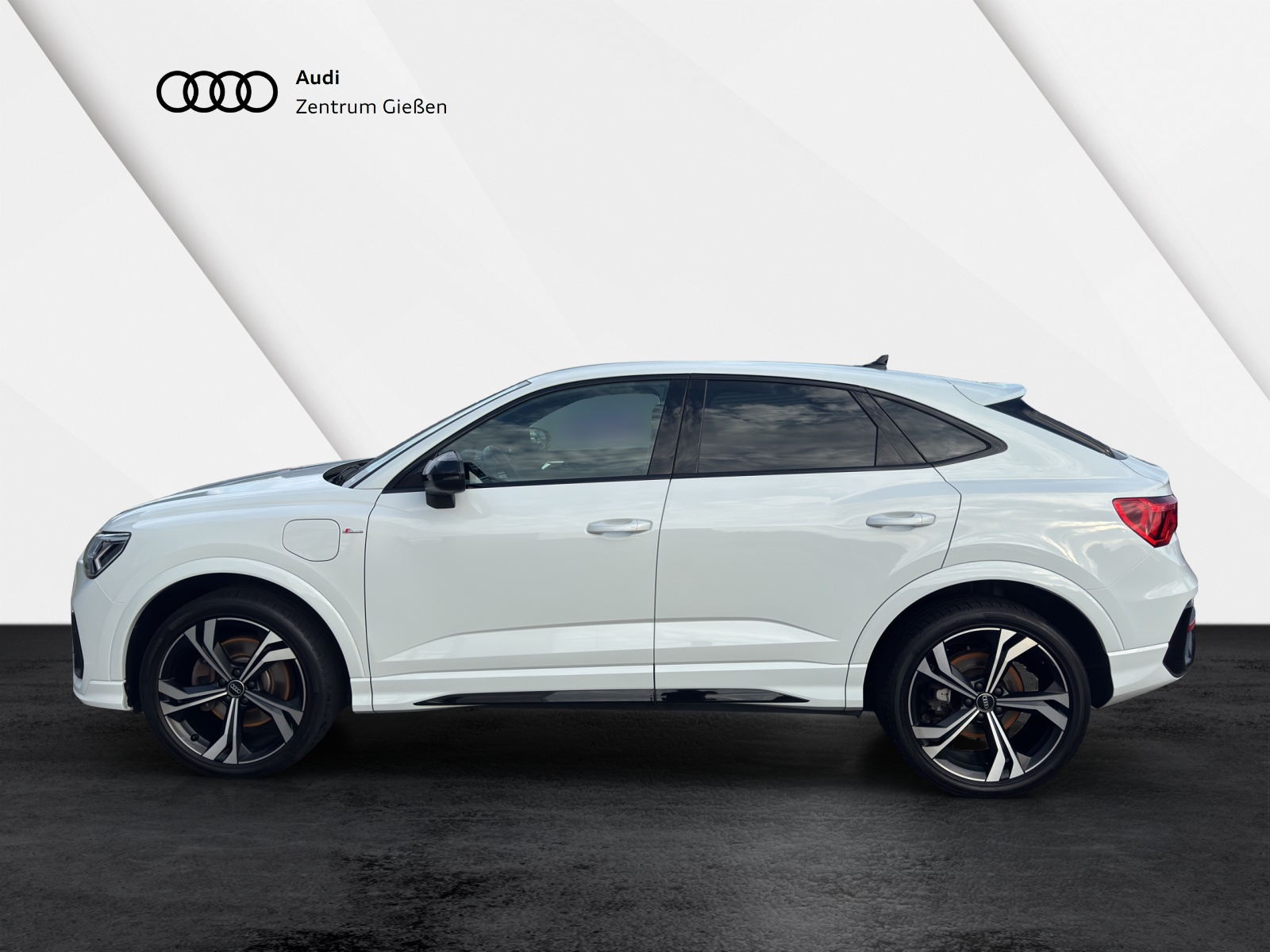 Q3 Sportback 45 TFSI e S line black Businesspaket