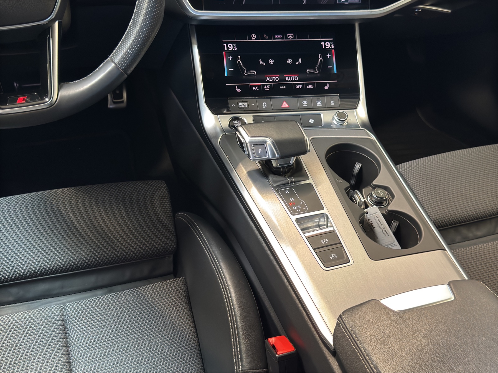 A6 Avant 40 TDI quattro S line AHK Matrix-LED Standheizung Navi