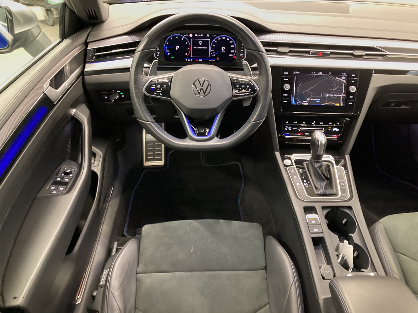 Arteon Shooting Brake TSI DSG 4M R LED DCC Alu-20Zoll Navi