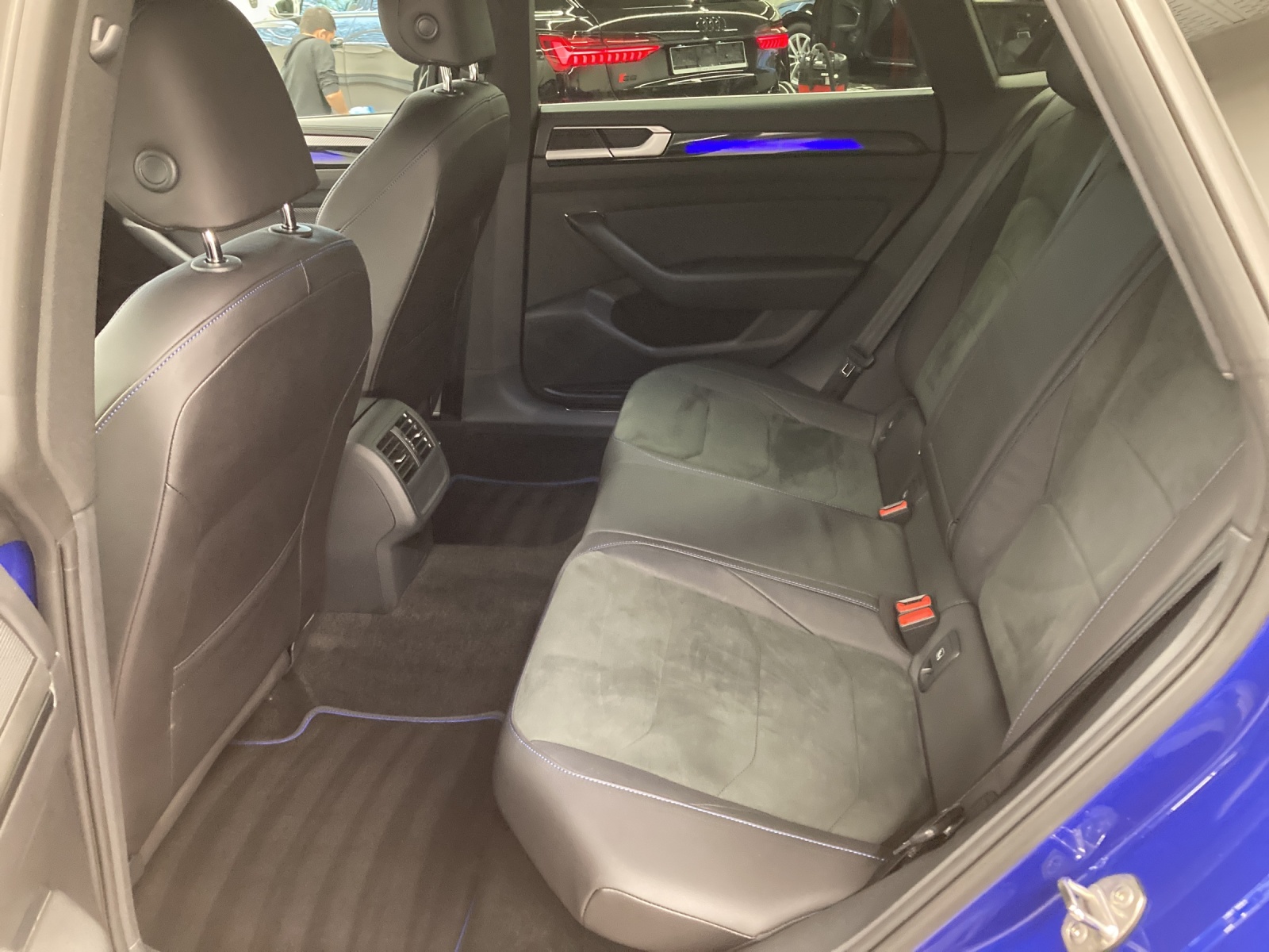 Arteon Shooting Brake TSI DSG 4M R LED DCC Alu-20Zoll Navi