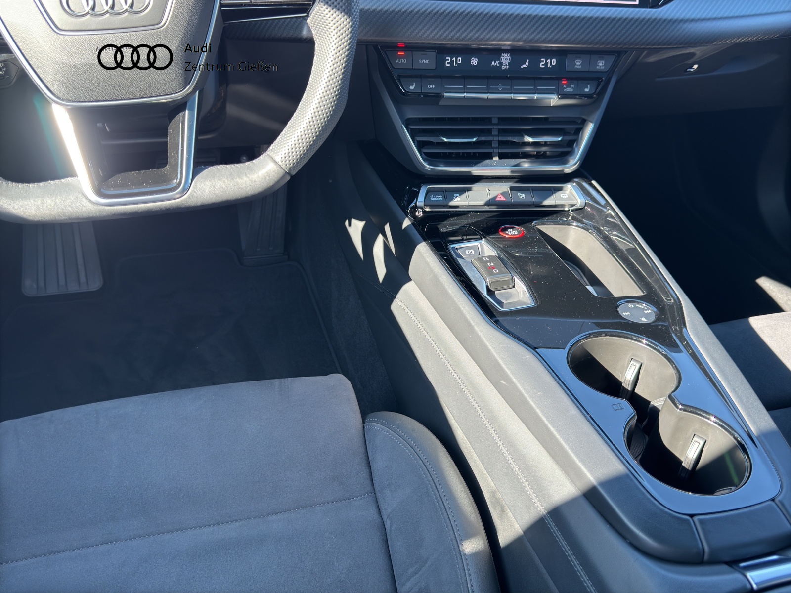 e-tron GT quattro B&O HuD Matrix-LED 360°Kamera