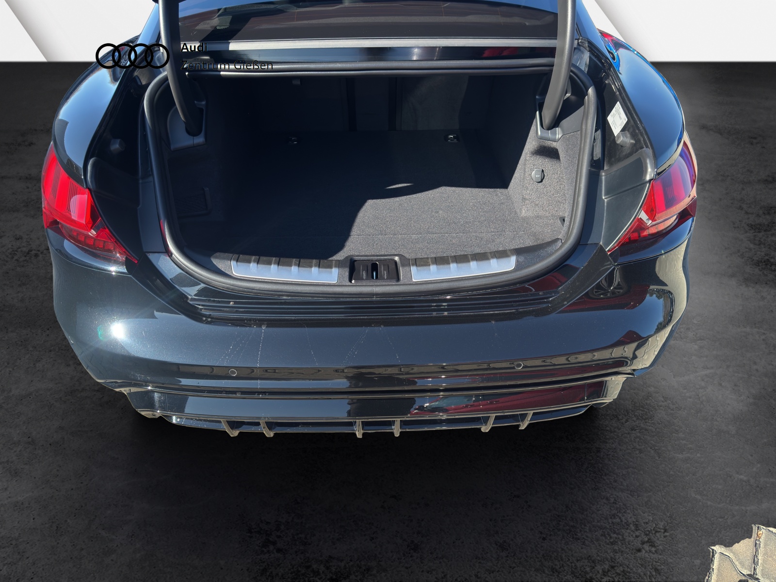 e-tron GT quattro B&O HuD Matrix-LED 360°Kamera