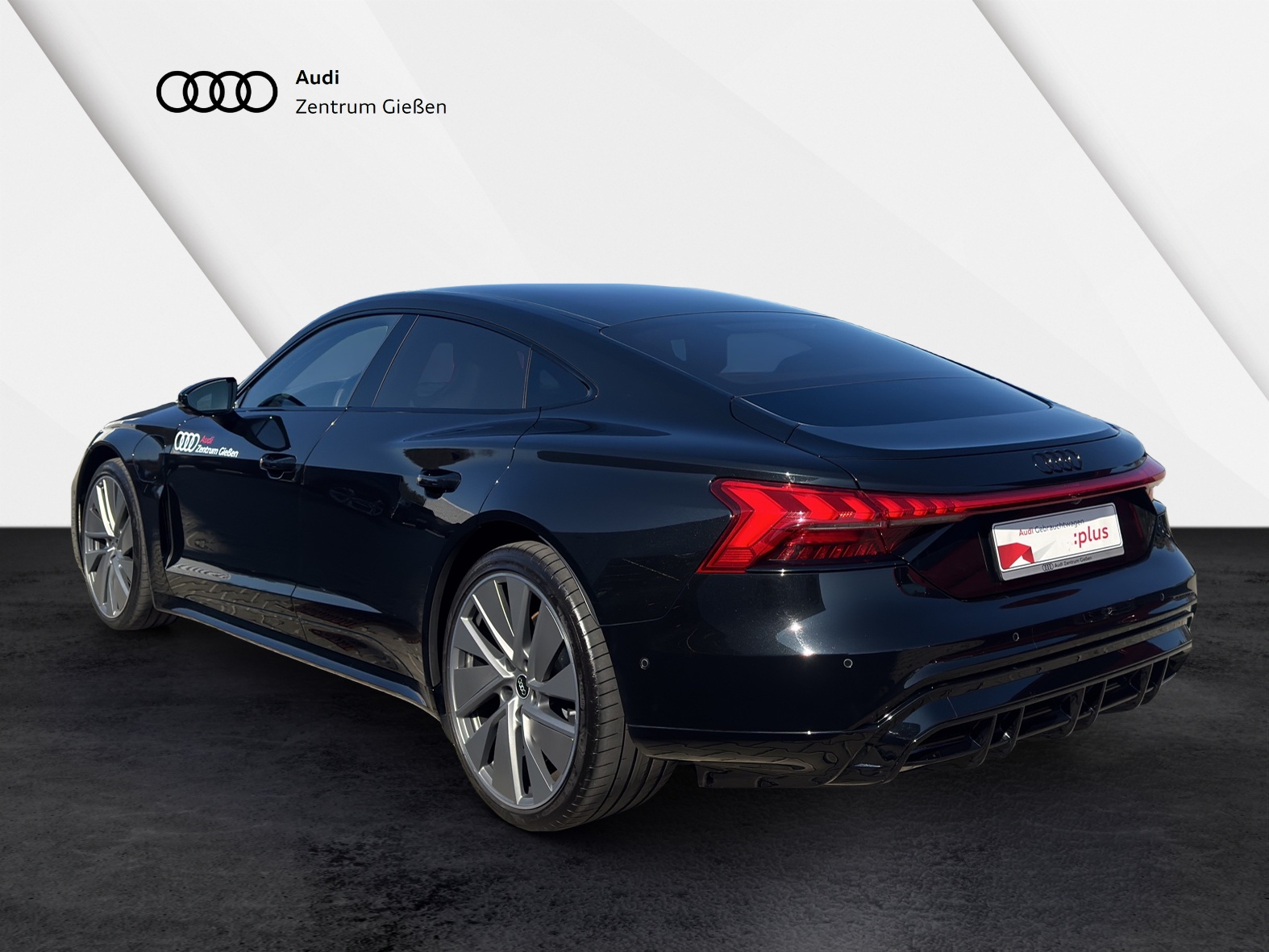 e-tron GT quattro B&O HuD Matrix-LED 360°Kamera