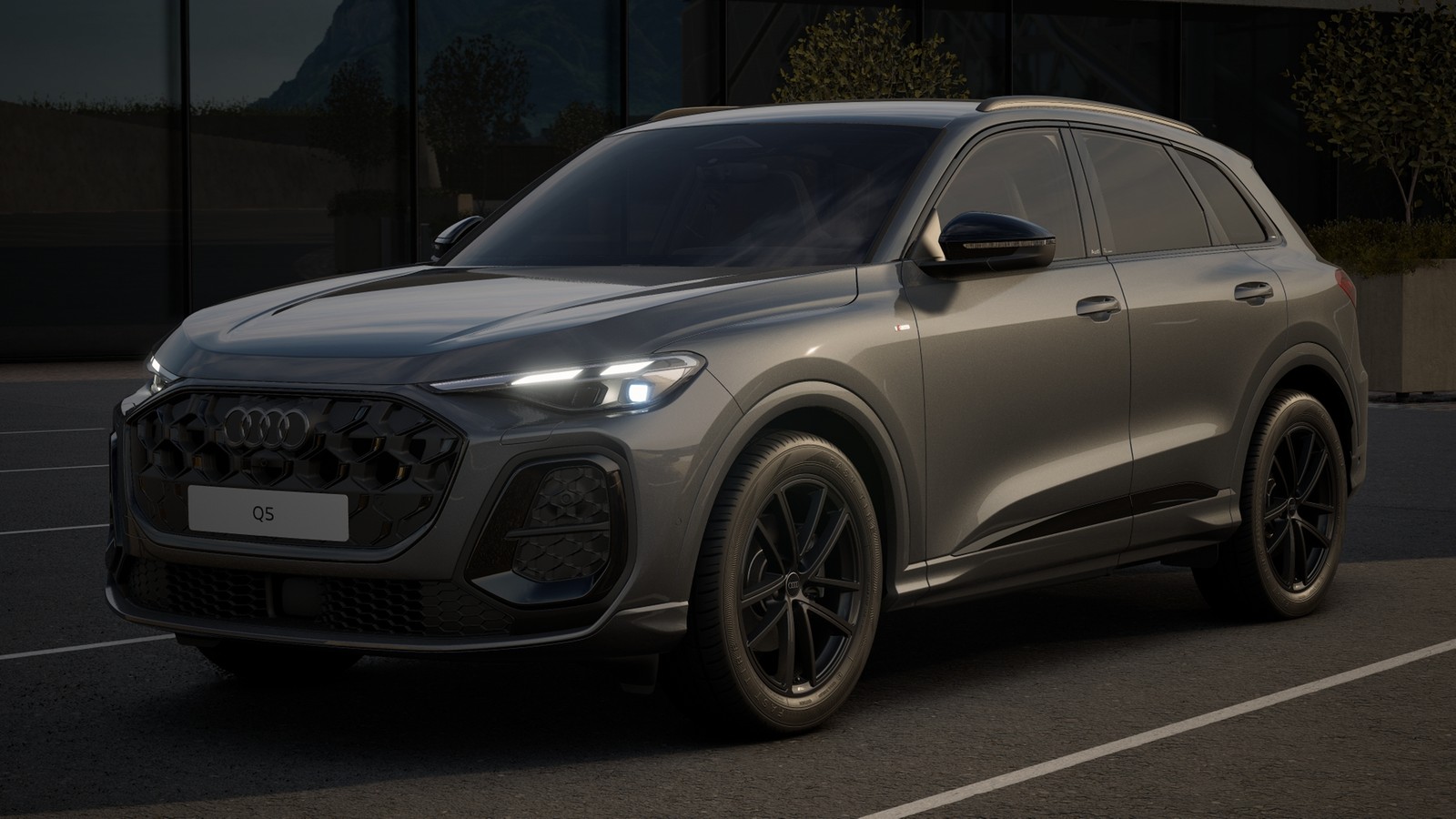 Q5 TFSI quattro 150 kW S tronic UPE 67850 AHK, Businesspaket, Interieur & Exterieur S line