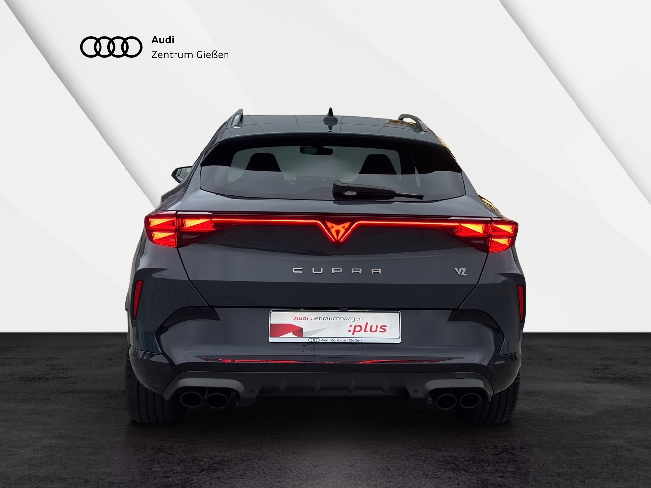 Formentor 2.0 TSI 4Drive DSG VZ PANO MATRIX AHK NAVI