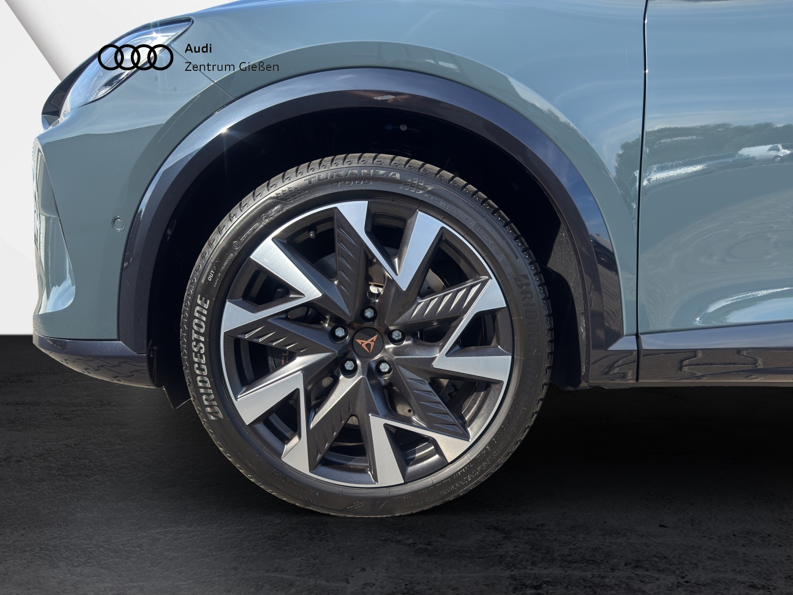 Formentor 2.0 TSI 4Drive DSG VZ PANO MATRIX AHK NAVI