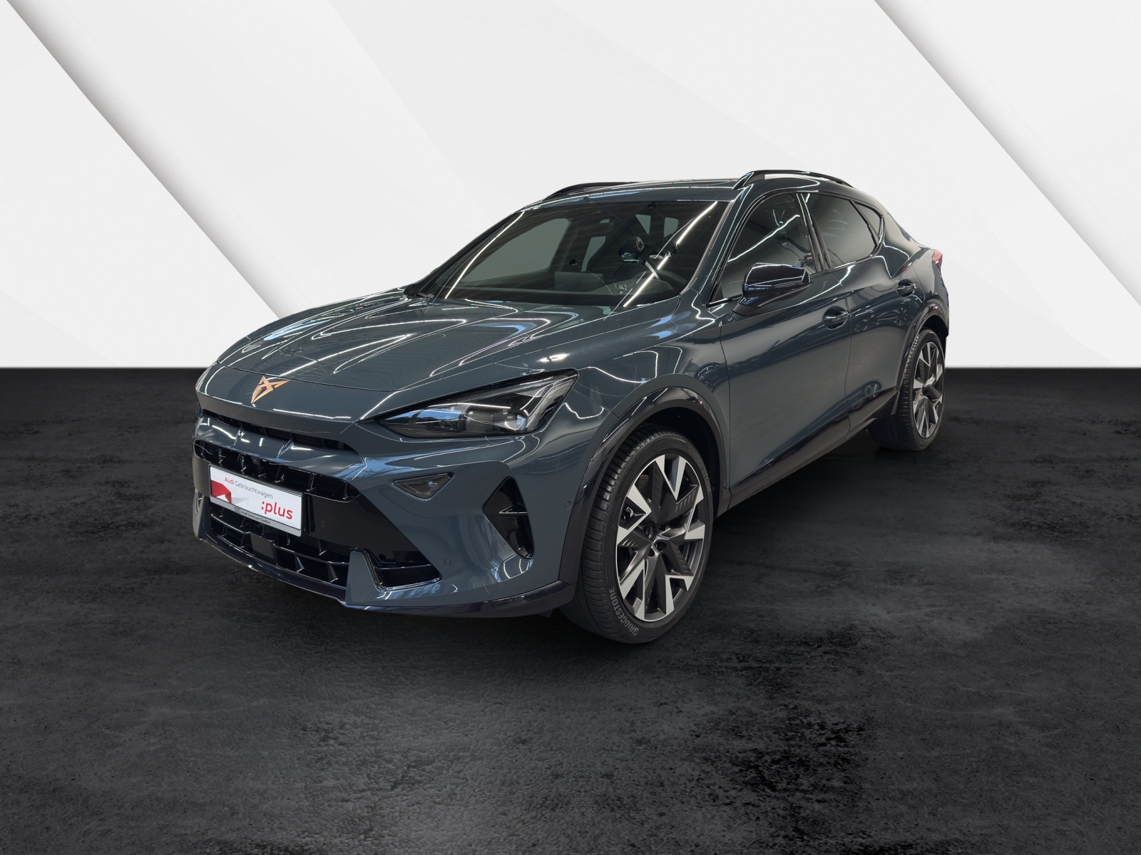 Formentor 2.0 TSI 4Drive DSG VZ PANO MATRIX AHK NAVI
