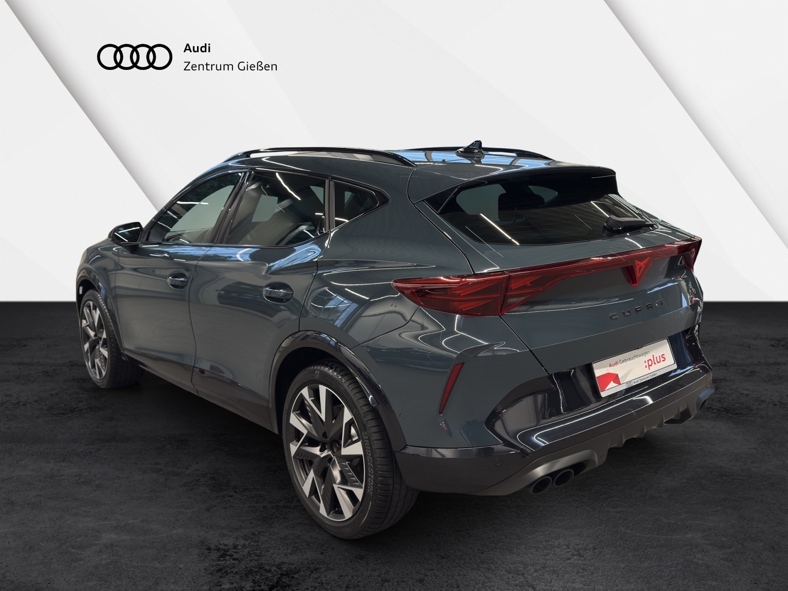 Formentor 2.0 TSI 4Drive DSG VZ PANO MATRIX AHK NAVI