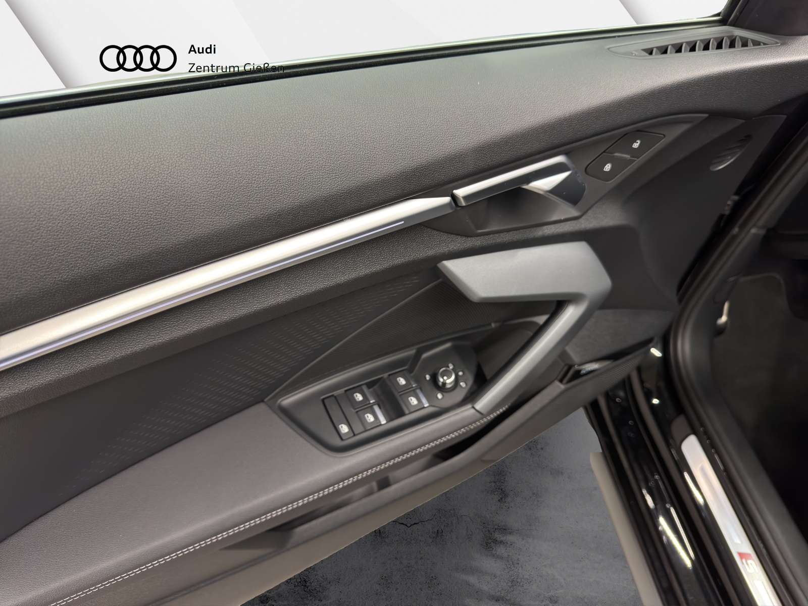 A3 Sportback 35 TFSI S line Pano Matrix SONOS Navi