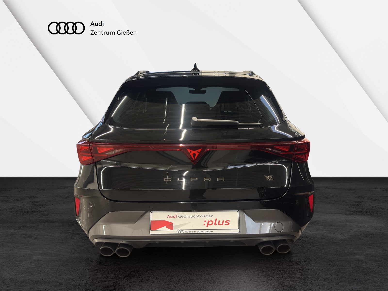 Leon Sportstourer 2.0 TSI DSG 4Drive VZ ACC DCC Kamera LED