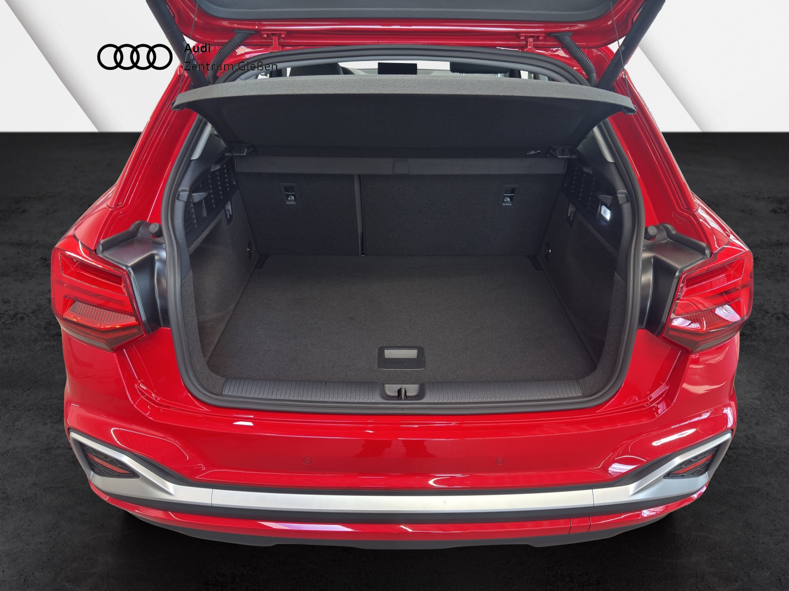 Q2 35 TFSI S-tronic S line Matrix-LED Assistenzpaket