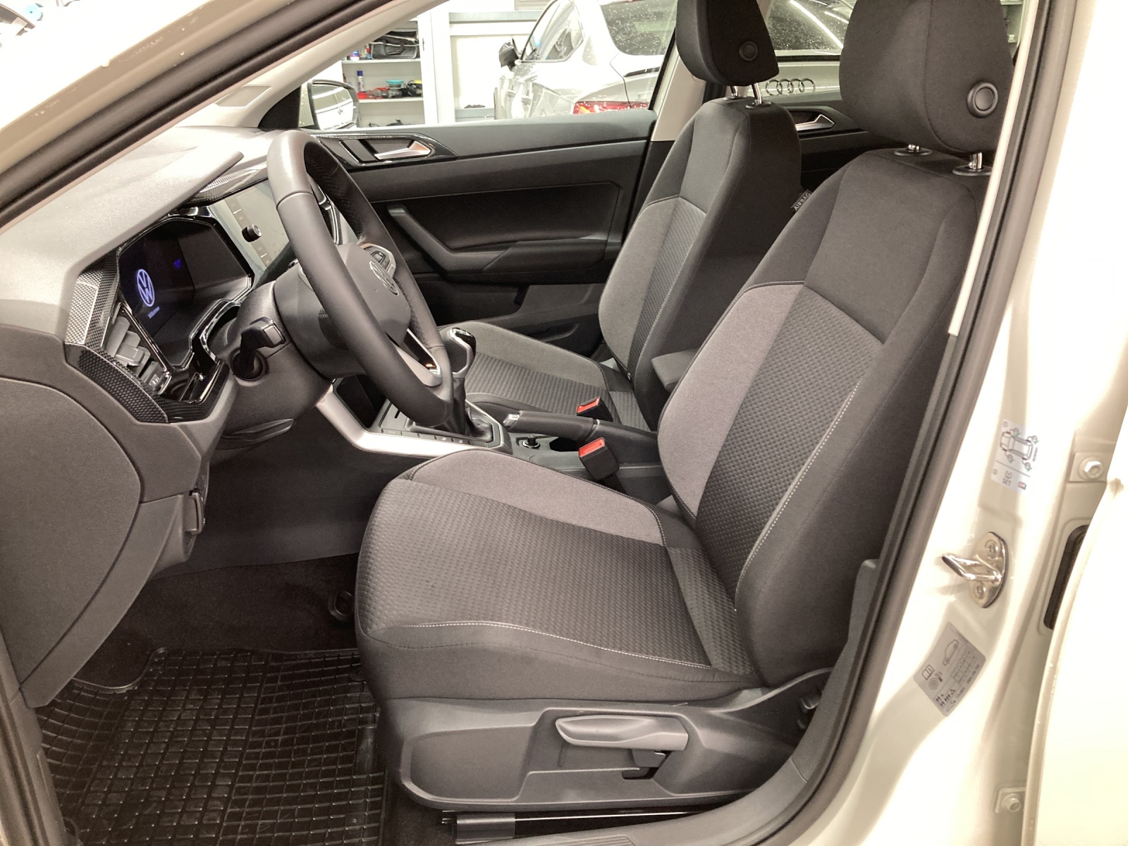 Polo TSI Life LED IQ-Drive-Paket Kamera