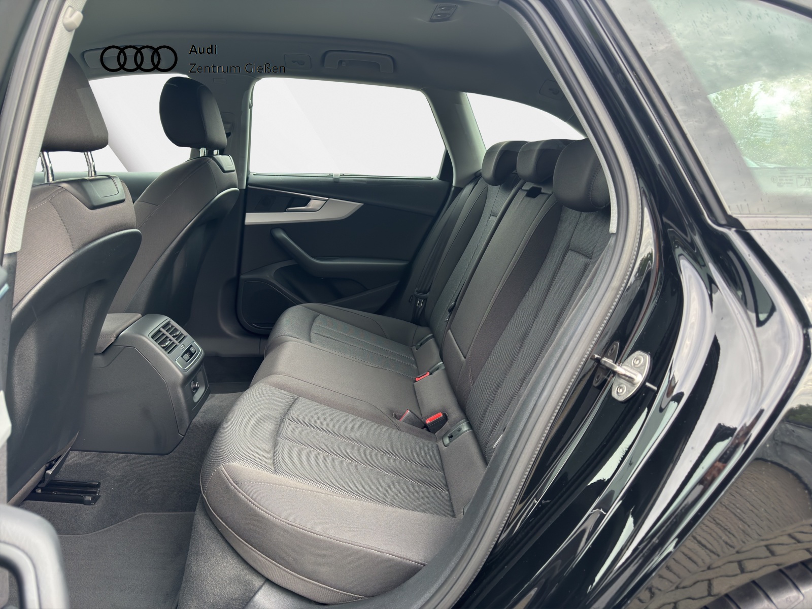 A4 Avant 40 TDI quattro advanced AHK Matrix-LED Navi