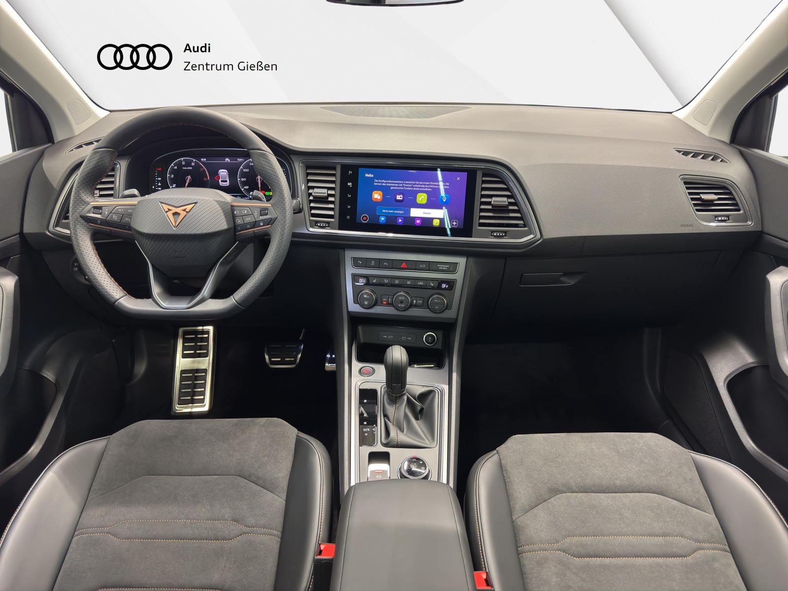 Ateca 1.5 TSI DSG Pano AHK Navi LED ACC Kamera