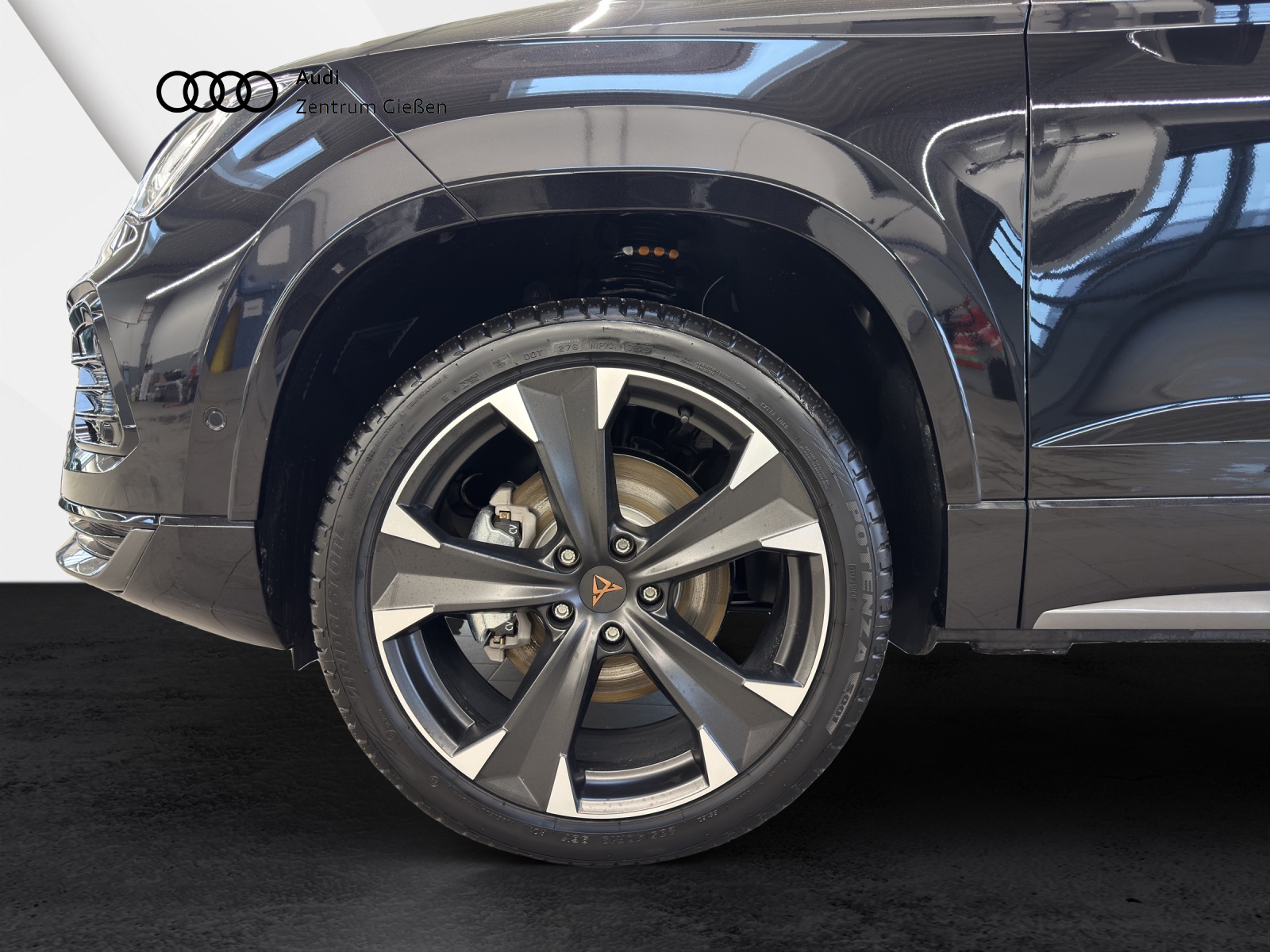 Ateca 1.5 TSI DSG Pano AHK Navi LED ACC Kamera