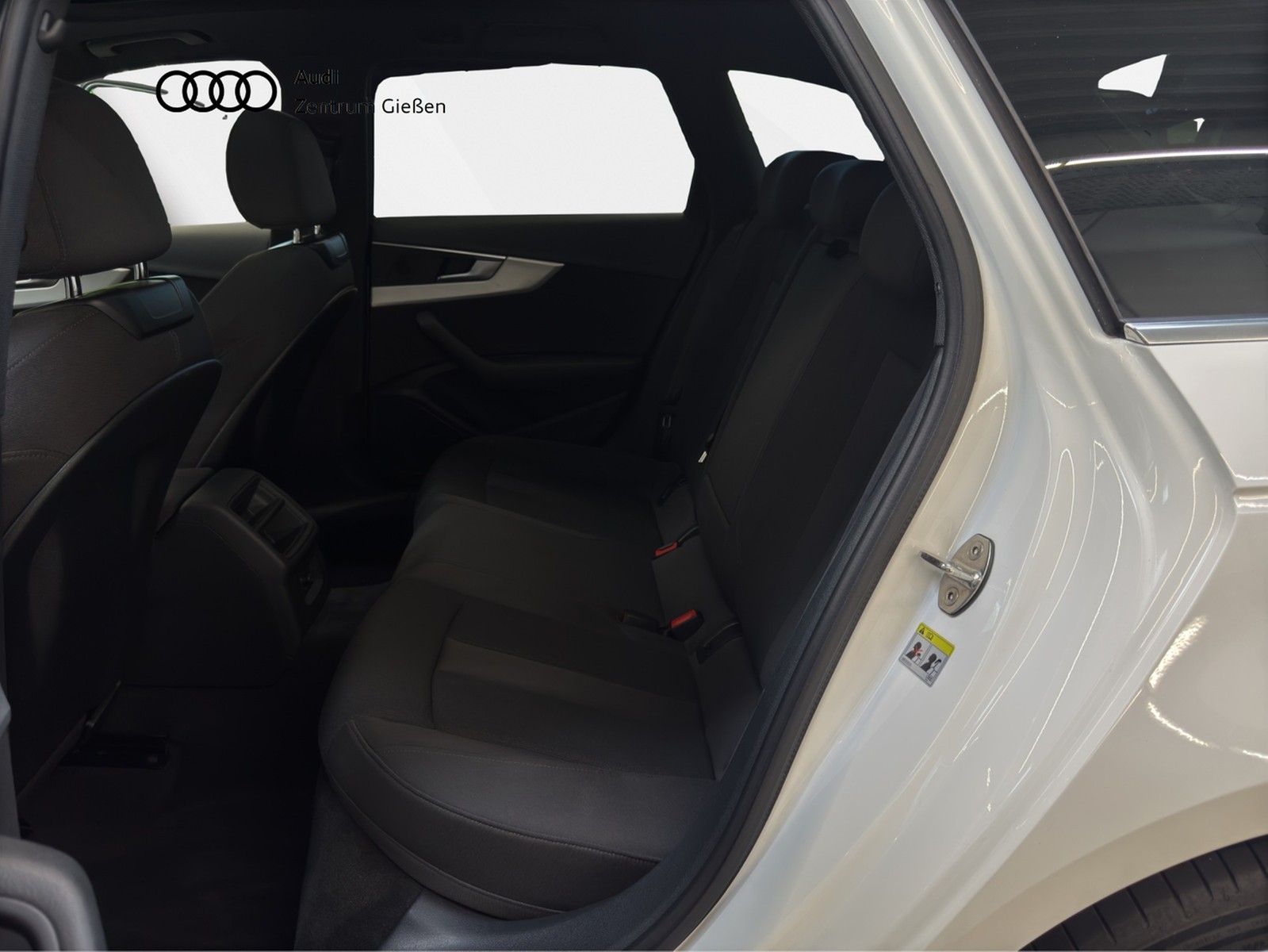 A4 Avant 1.4 TFSI S-tronic sport PANO Navi