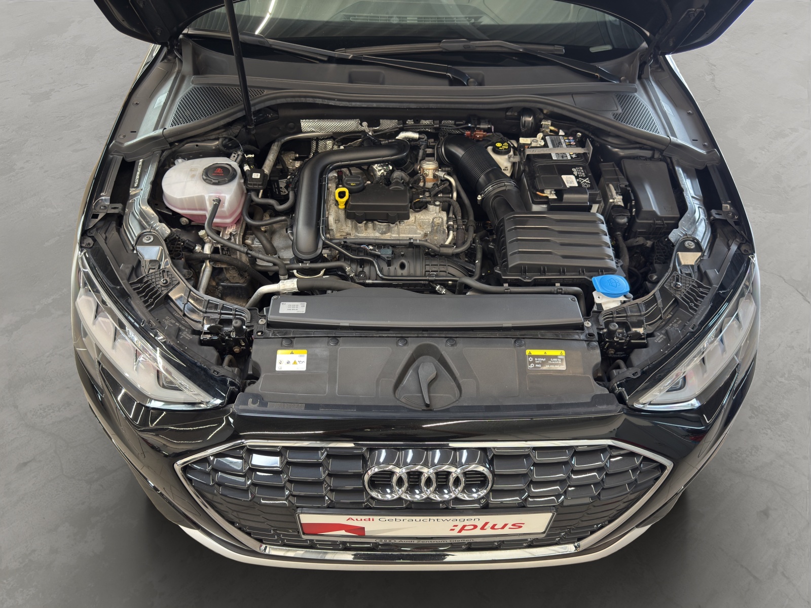 A3 Limousine 30 TFSI S-tronic advanced LED Navi